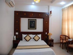 Anh Huy Hotel Tam Ky Exterior photo