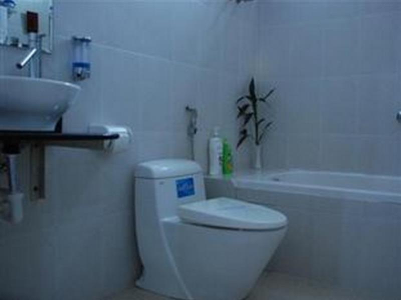 Anh Huy Hotel Tam Ky Exterior photo