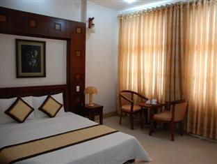 Anh Huy Hotel Tam Ky Exterior photo